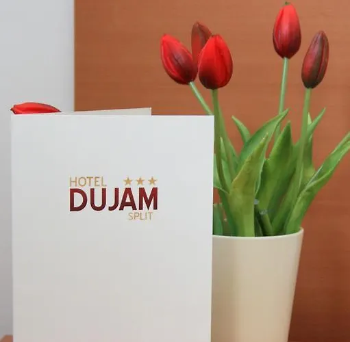 Dujam Hotel 3*