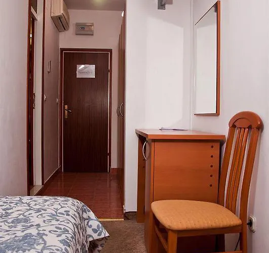 Dujam Hotel 3*