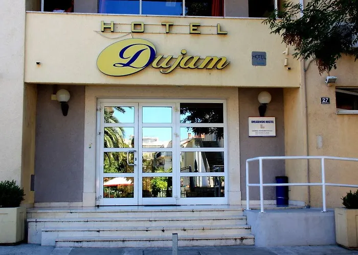 Dujam 3* Split